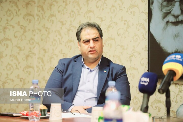 میزگردی برای «آب»