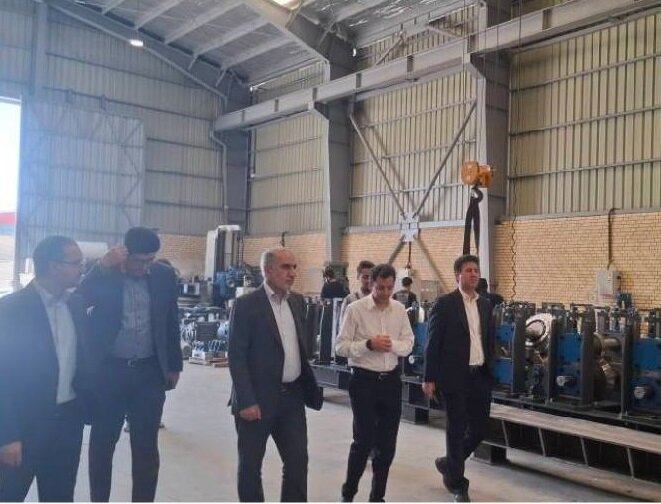 نماینده مجلس: رفع موانع تولید در شهرک صنعتی شیراز پیگیری می‌شود
