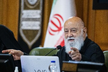 مهدی چمران، رئيس شورای شهر تهران در جلسه علنی