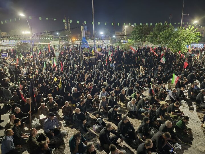 آیتالله خاتمی: وحدت حول محور رهبری رمز پیروزی ملت ایران است