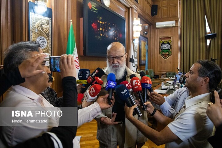 اختلاف نظرمبانی درباره حریم با استانداری نداریم/ آمادگی شهرداری برای  برگزاری مراسم وداع