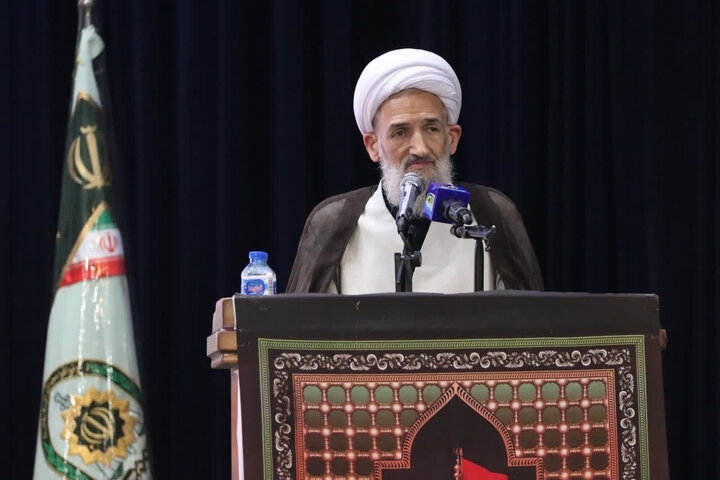 نماینده ولی فقیه: اختلاف، بزرگترین خطر برای کشور است/روشن‌شدن روند مذاکرات تا دو ماه آینده