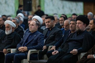 سیدحسن خمینی، تولیت حرم مطهر امام و  غلامرضا نوری قزلجه، وزیر جهاد کشاورزی در مراسم تجدید میثاق کارکنان جهاد کشاورزی با آرمان‌های امام خمینی (ره)
