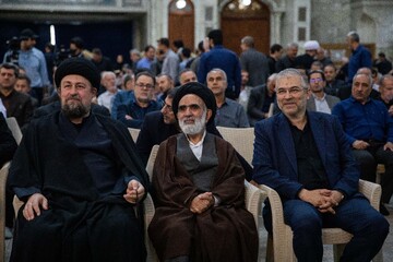 تجدید میثاق وزیر و کارکنان جهاد کشاورزی با آرمان‌های امام خمینی (ره)