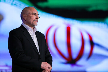 هیات مذاکره‌کننده ایران به ریاست قالیباف راهی سوئیس شد