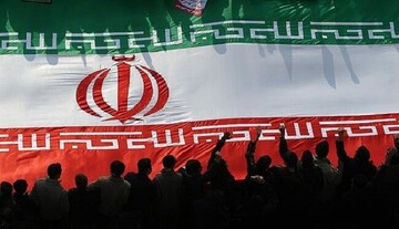 نماینده پیشین مجلس: انتقادات خود را به گونه‌ای بیان کنیم که به وحدت آسیب نزند