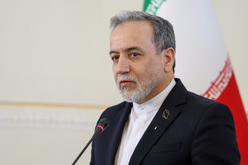 عراقچی: اقدام فرصت‌طلبِ مستقر در اوکراین علیه ایران بی‌پاسخ نخواهد ماند