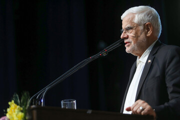 عارف: شوراهای بالادستی فضای مجازی محترم‌اند اما به وظایف خودشان بپردازند