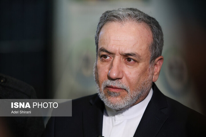 عراقچی: از هیچ تلاشی برای پیگیری فاجعه بمباران سردشت در مجامع بین‌المللی دریغ نمی‌کنیم