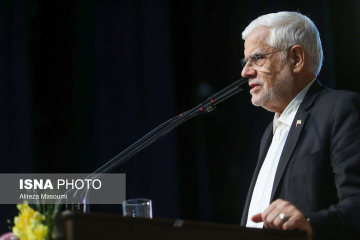 عارف: شوراهای بالادستی فضای مجازی محترم‌اند اما به وظایف خودشان بپردازند