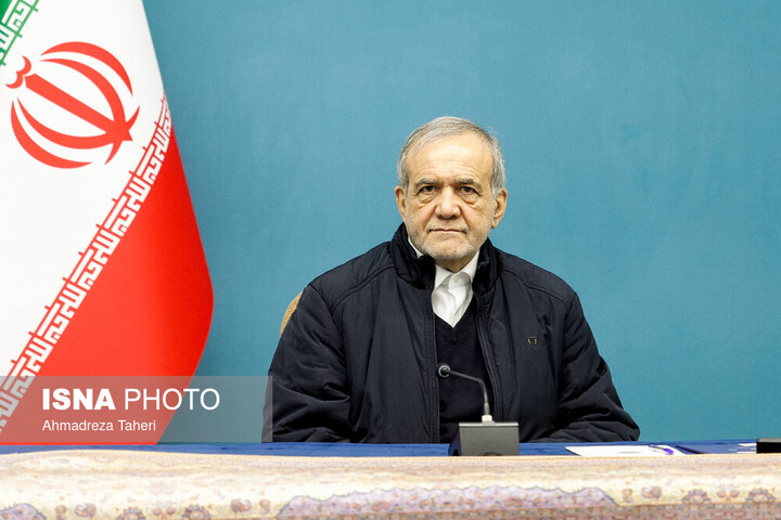 رئیس‌جمهور: آمادگی داریم دیپلماسی را در راستای حقوق بین‌المللی ادامه دهیم