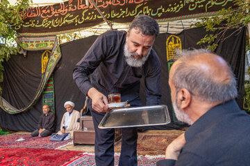 روضه‌های سحرگاهی در حسینیه نوغانی 