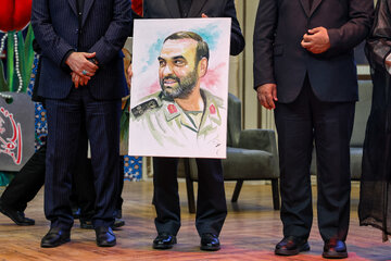 علیرضا کاظمی، وزیر آموزش و پرورش در اولین سالگرد شهادت سرلشگر شهید محمد کاظمی - مشهد