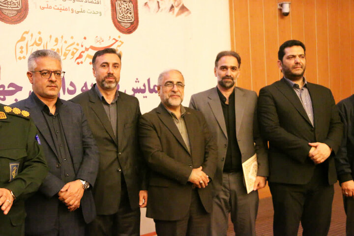۵۵ نفر از طلایهداران جهادی آمل تجلیل شدند