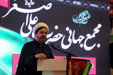 سخنرانی حجت‌الاسلام والمسلمین حسین نوری رئیس دانشگاه قرآن و حدیث اردبیل در مراسم شیرخوارگان حسینی در اردبیل