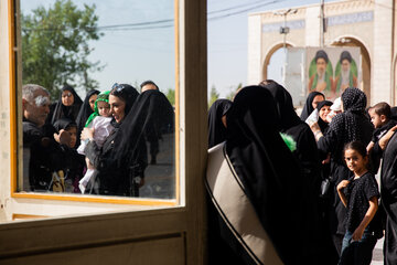 مراسم شیرخوارگان حسینی - تهران