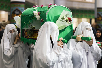 مراسم شیرخوارگان حسینی - زنجان