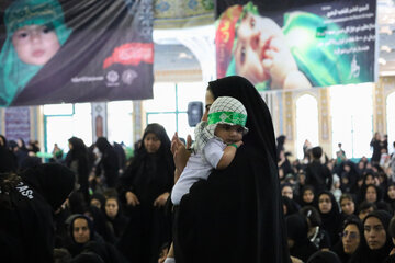 مراسم شیرخوارگان حسینی - شهرکرد