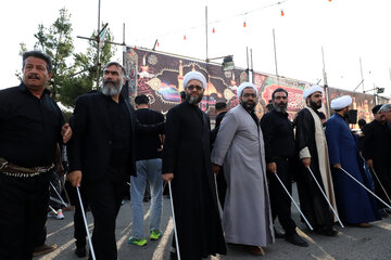 حضور حجت الاسلام جلیل جلیلی امام جمعه اهر در اجتماع بزرگ شاه حسین گویان استان آذربایجان شرقی در اهر