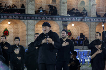 اجتماع عزاداران حسینی در حسینیه مرحوم میرزا محسن مجتهد اردبیلی