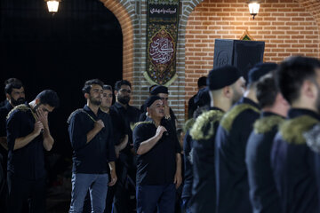 اجتماع عزاداران حسینی در حسینیه مرحوم میرزا محسن مجتهد اردبیلی