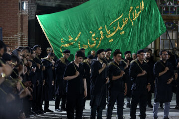 اجتماع عزاداران حسینی در حسینیه مرحوم میرزا محسن مجتهد اردبیلی