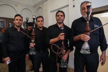 روضه‌خوانی ۱۰۰ ساله در خانه ریسمانیان- یزد