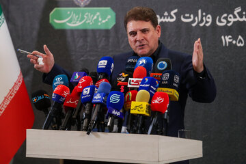 نشست خبری علی زینی‌وند، معاون سیاسی و سخنگوی وزارت کشور