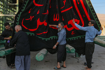 آیین نخل بندی روستای «خورمیز عُلیا» مهریز-یزد