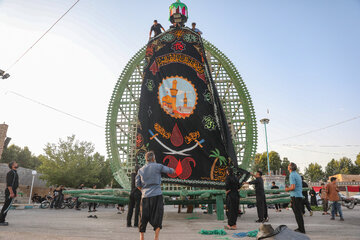 آیین نخل بندی روستای «خورمیز عُلیا» مهریز-یزد