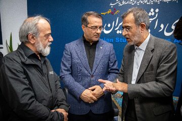 حضور علاءالدین رفیع‌زاده، رئیس سازمان اداری استخدامی در ایسنا