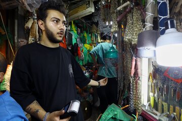 سیاه‌پوشی بازار همدان در ماه محرم