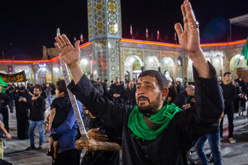 دسته‌ی عزاداری «مشق شمشیر» در قم