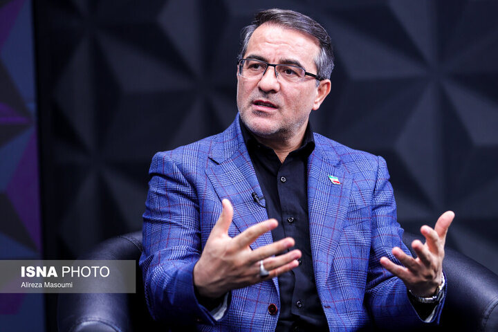 استخدام دولتی با فرمول جدید؛ رفیع‌زاده توضیح داد