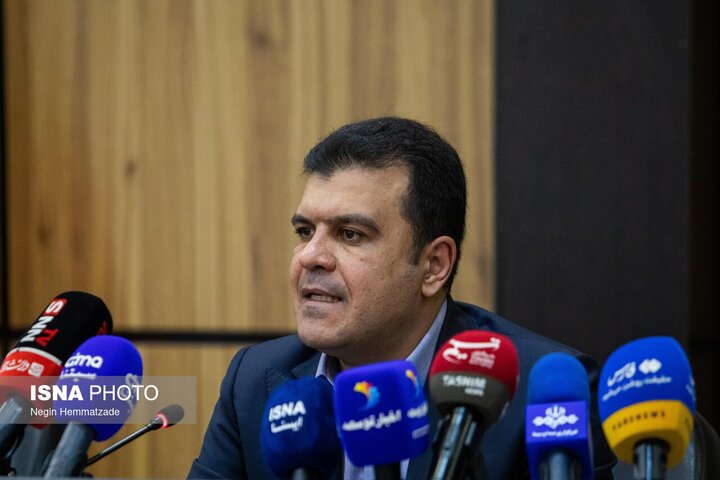 اجرای الگوی جدید حکمرانی علم و فناوری در شهرک‌های صنعتی با ایجاد منطقه‌های فناورانه
