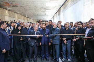 یک گام برای رفع گره ترافیکی شیراز برداشته شد/ افتتاح زیرگذر شهید «فریدون عباسی»