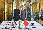 دیدار وزیر خارجه چین با معاون شورای امنیت ملی ایران