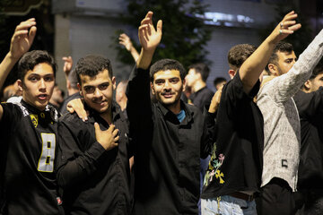 عزاداری شبانه در زنجان
