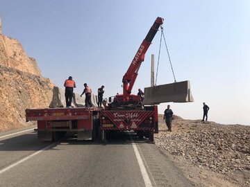 نقاط پرتگاهی محور طالقان ـ هشتگرد ایمن‌سازی می‌شود