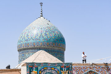آیین برافراشتن خیمه ۴۰۰ ساله هارونیه - اصفهان