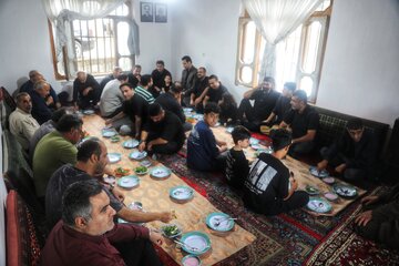 آیین اطعام دهی ماه محرم روستاهای سوادکوه-مازندران 