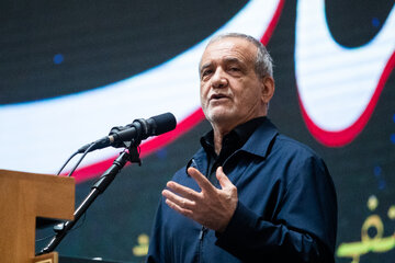 سخنرانی مسعود پزشکیان، رئيس جمهور در گرامیداشت روز ملی اصناف