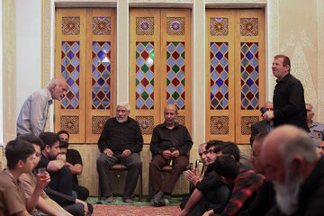 روضه‌خوانی سنتی در بیت سومین شهید محراب «آیت الله صدوقی» - یزد