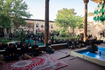 عزاداری در خانه تاریخی شیخ‌الاسلام - اصفهان