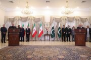پزشکیان: برای معماری جدید امنیتی در منطقه دست دوستی به سوی کشورهای اسلامی دراز می‌کنیم