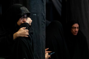 مراسم عزاداری در حسینیه سادات اخوی تهران