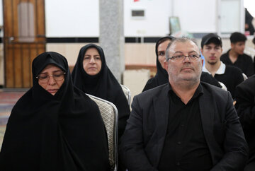 مهران اوچی اردبیلی رئیس جهاد دانشگاهی اردبیل و فریبا محمدلو مدیرکل امور بانوان استانداری اردبیل در چهارمین دوره طرح ملی یادِ یار در اردبیل