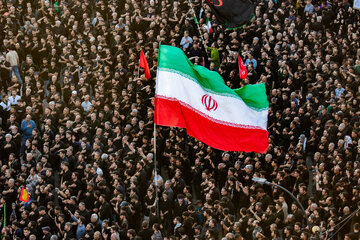 عزاداری پر شور زنجانی ها در یوم العباس