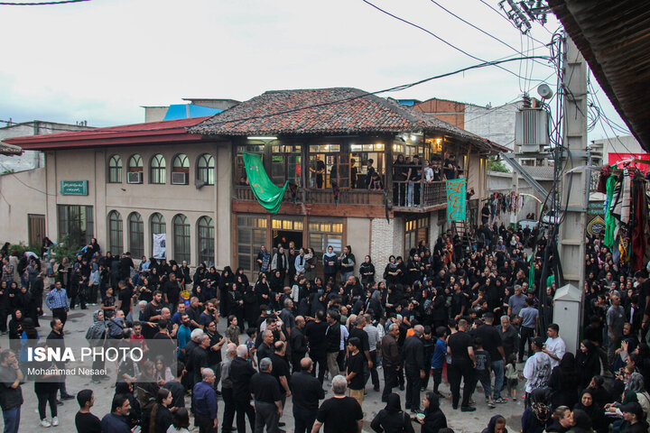گلستان در سوگ سیدالشهدا(ع)؛ آیین‌های تاسوعا و عاشورا با حضور پرشور مردم برگزار شد
