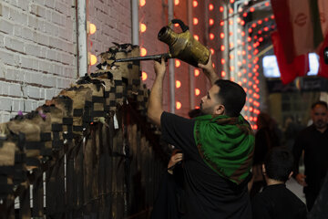 آیین سنتی "مشعل گردانی" شب تاسوعا - مشهد